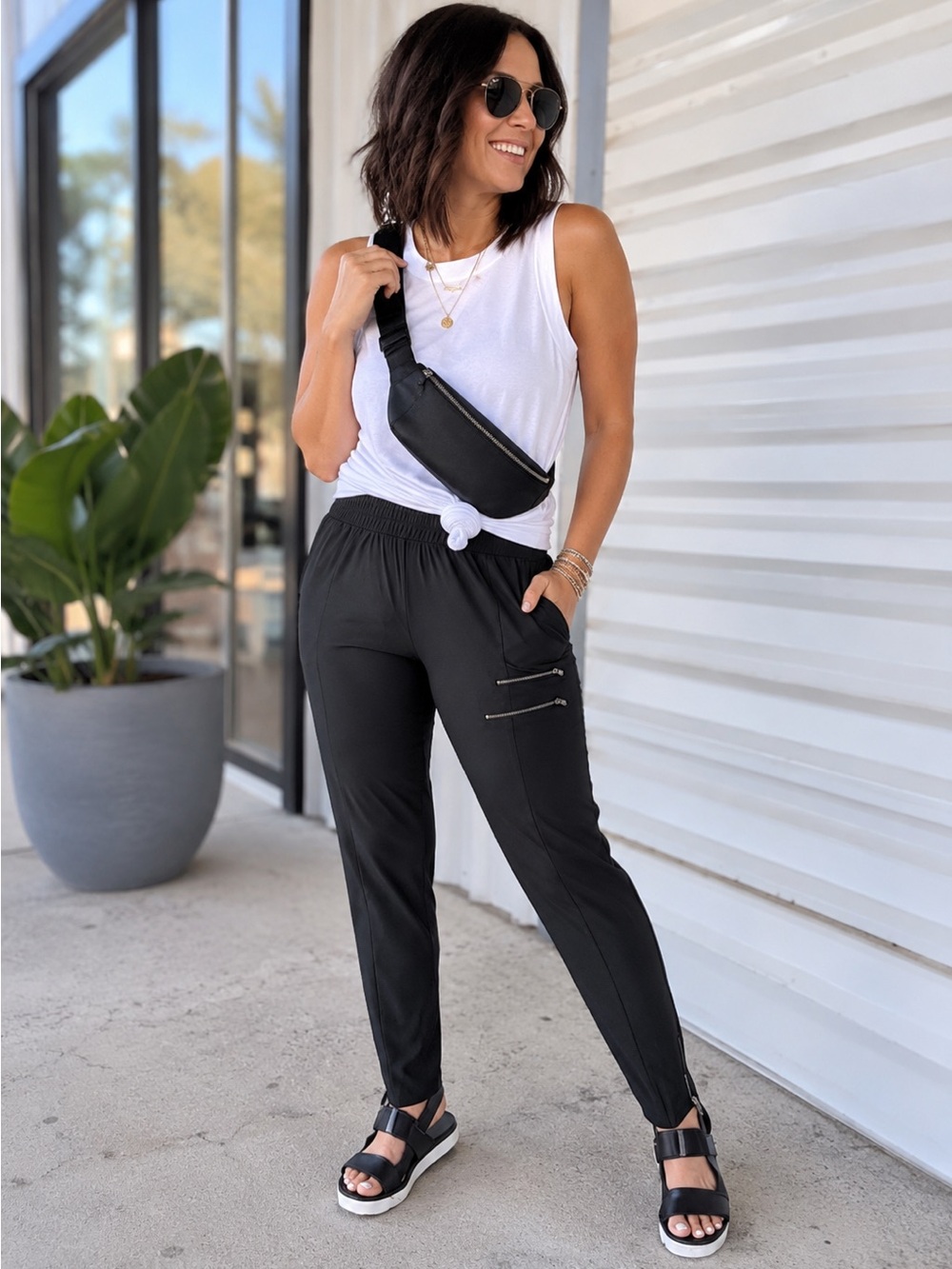 Fabletics Yumiko Jogger Pants NWT Black High Rise Zip Pocket Athleisure XXL